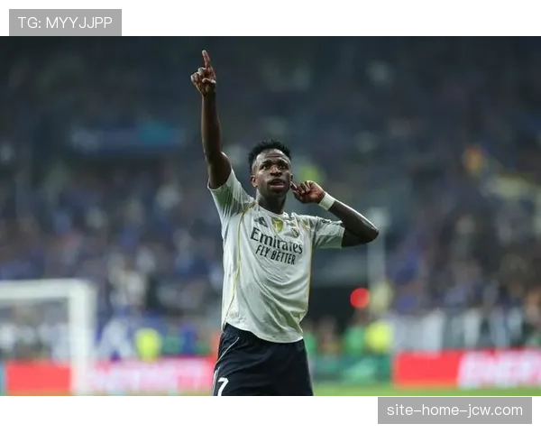 维尼修斯梅开二度展现西甲各队致胜战术细节执行能力